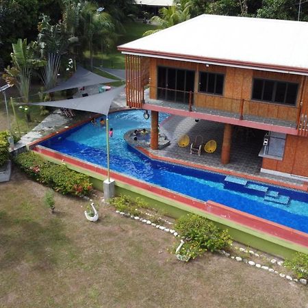 Shenanigans Glamping Resort Zamboanguita  외부 사진