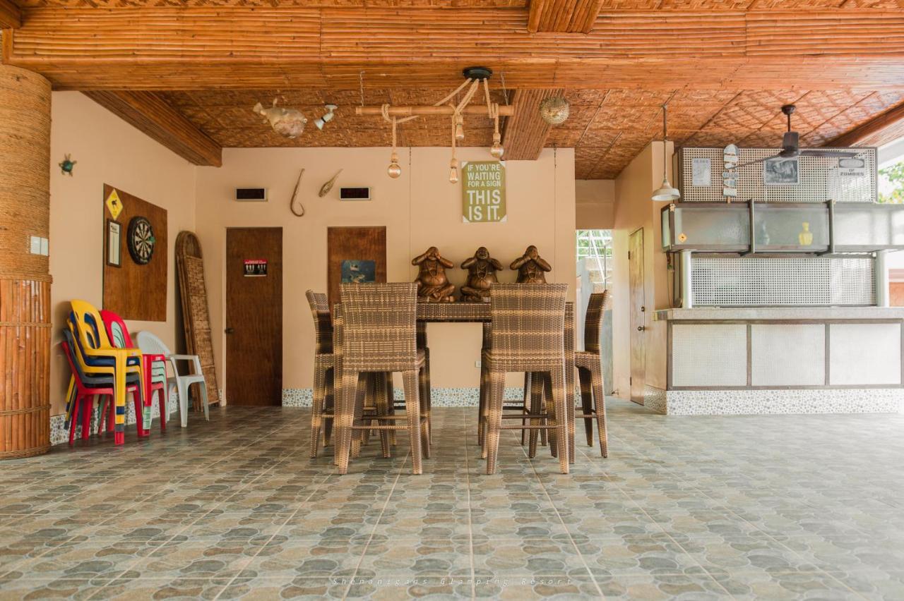 Shenanigans Glamping Resort Zamboanguita  외부 사진