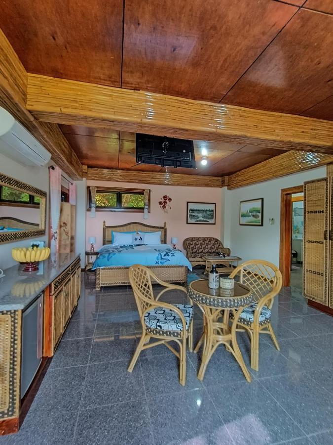 Shenanigans Glamping Resort Zamboanguita  외부 사진