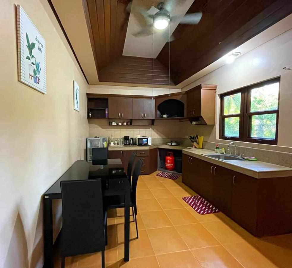 Shenanigans Glamping Resort Zamboanguita  외부 사진