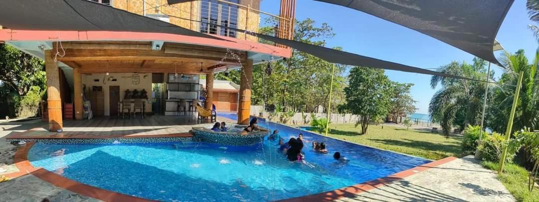 Shenanigans Glamping Resort Zamboanguita  외부 사진