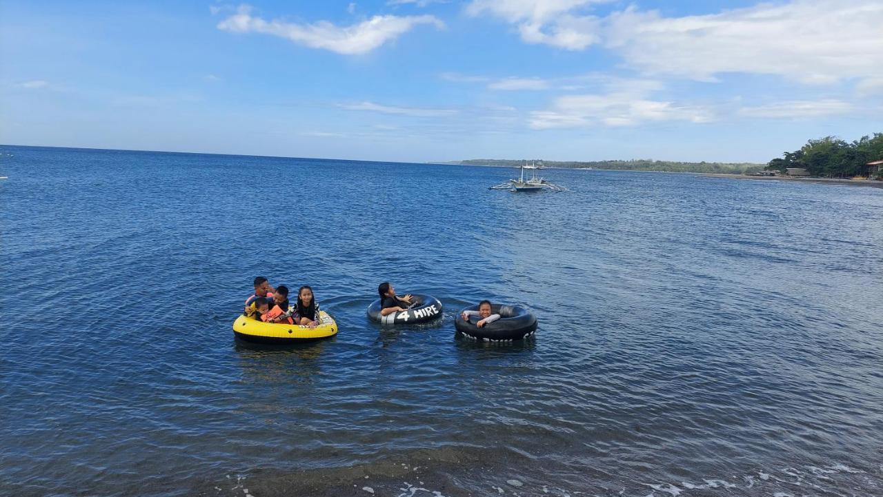 Shenanigans Glamping Resort Zamboanguita  외부 사진