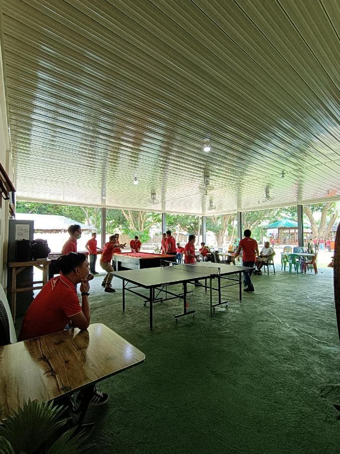 Shenanigans Glamping Resort Zamboanguita  외부 사진